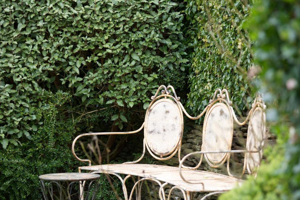 The Kings Arms Hotel Didmarton Bagian luar foto